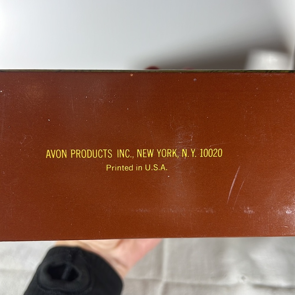 VTG AVON Station Wagon After Shave Tai Winds 6fl. oz. - Picture 5 of 5